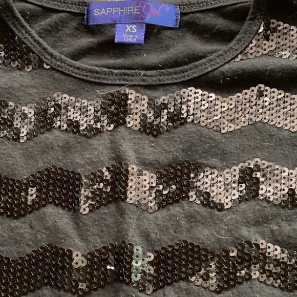 Girls size 4 / xs plaid skirt & black dress shirt - Picture 8 of 10